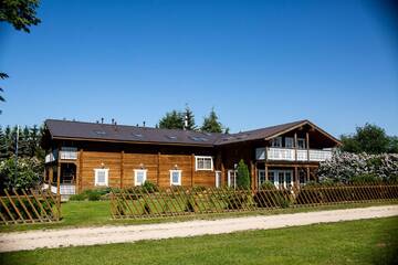 Cемейный номер с собственной ванной комнатой в Гостевом доме Külalistemaja Vehendi Motell